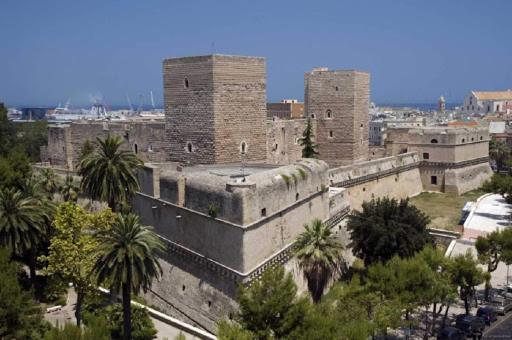 Dimora Cavallerizza Bari Exterior foto